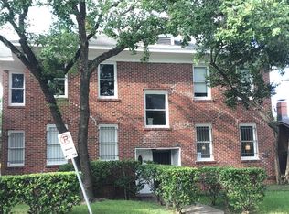 614 Peden St #B, Houston, TX 77006