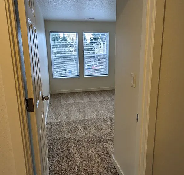 Halsey East Townhomes — Photo 83
