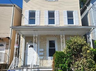 612 Fulton St, Elizabeth, NJ 07206
