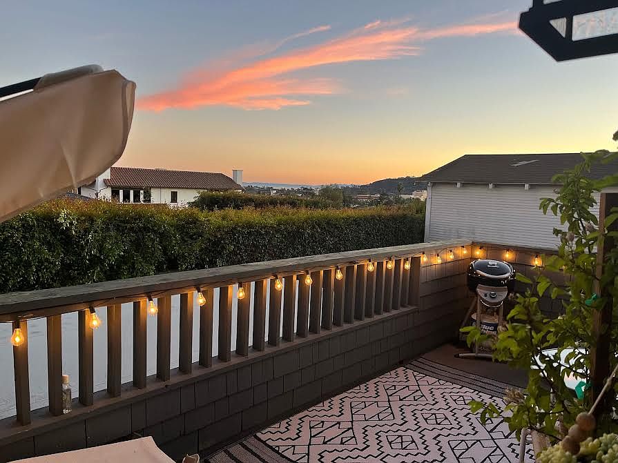 1st image of 524C E Arrellaga St