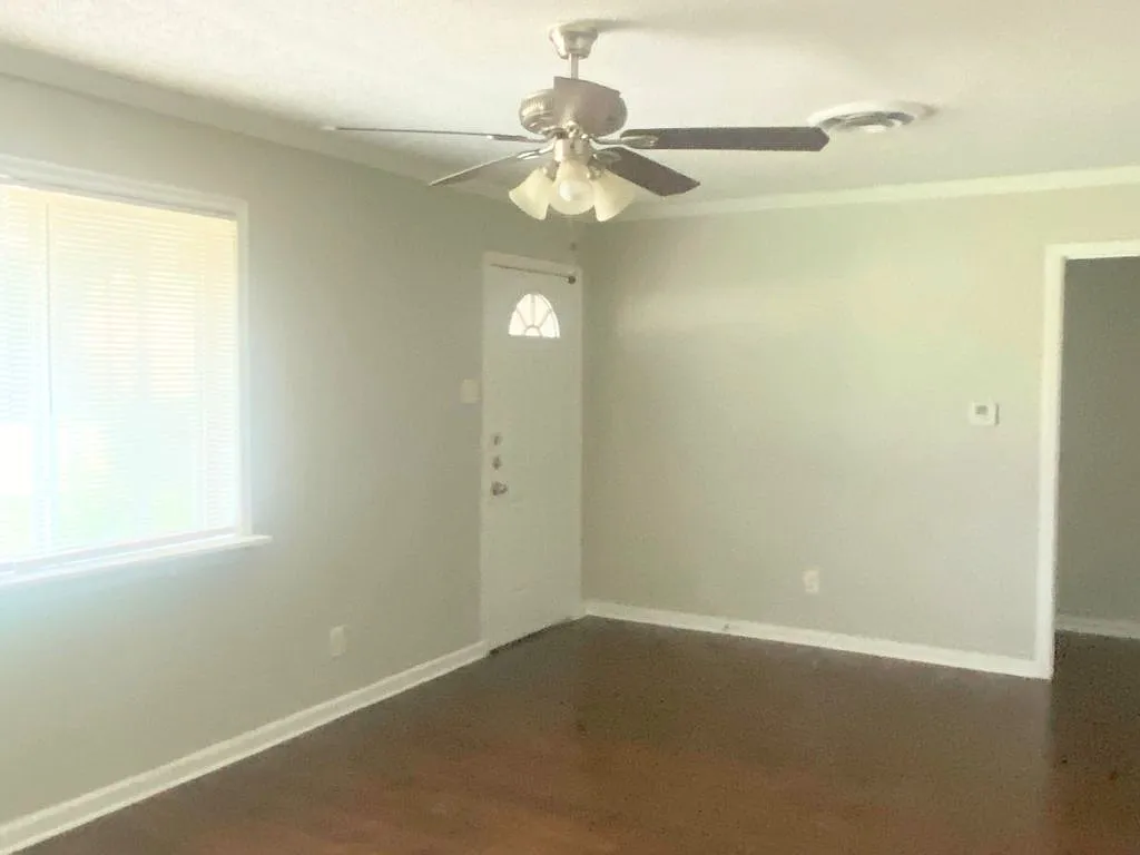 4321 Kolloch Dr. — Photo 3