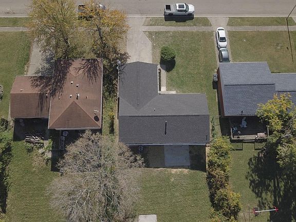 3rd image of 12043 Hitchcock Dr