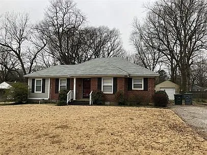 707 Moss Rd — Photo 2