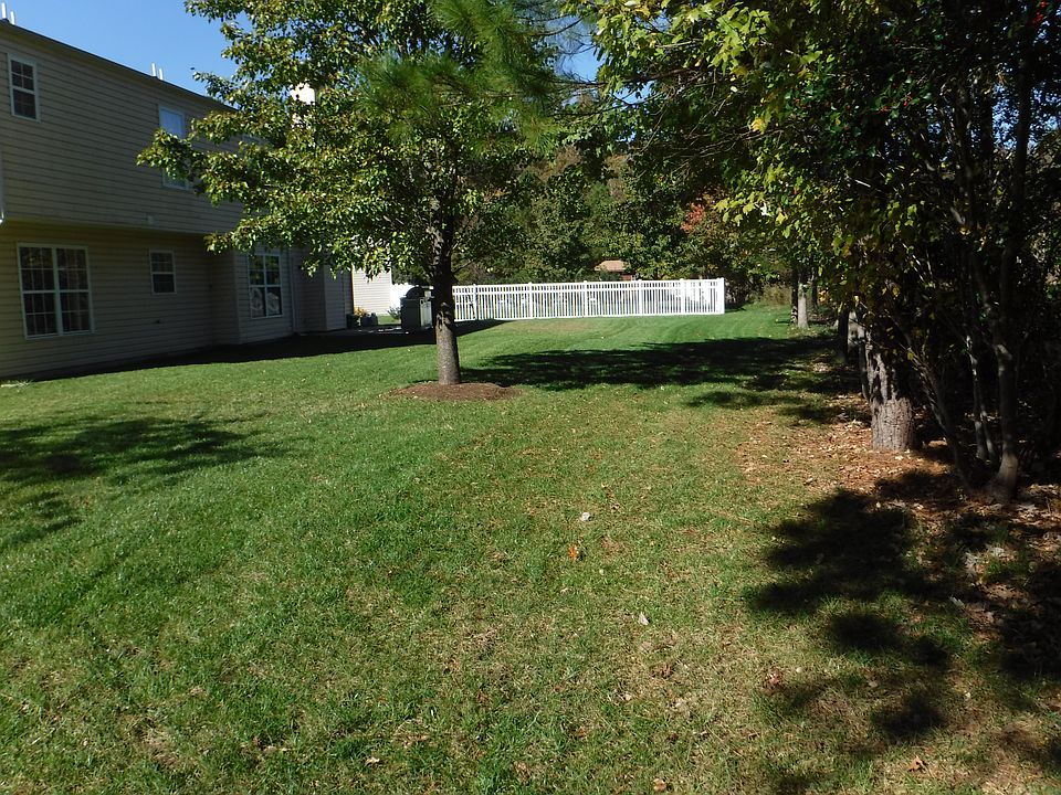 1st image of 113 Van Curen Ct