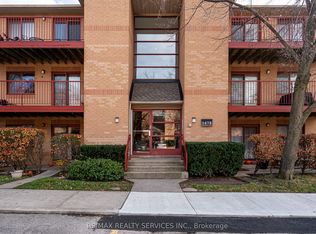 1478 Pilgrims Way #1713, Oakville, ON L6M 3G7