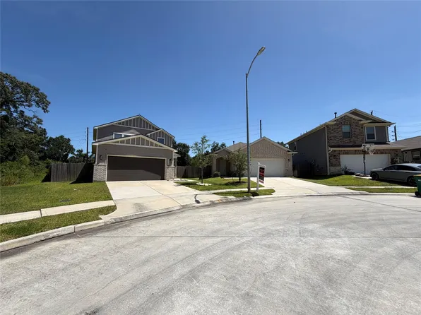 10703 Catclaw Ct, Tomball, TX 77375