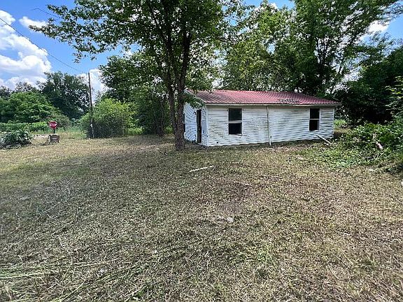3rd image of 310 3rd St