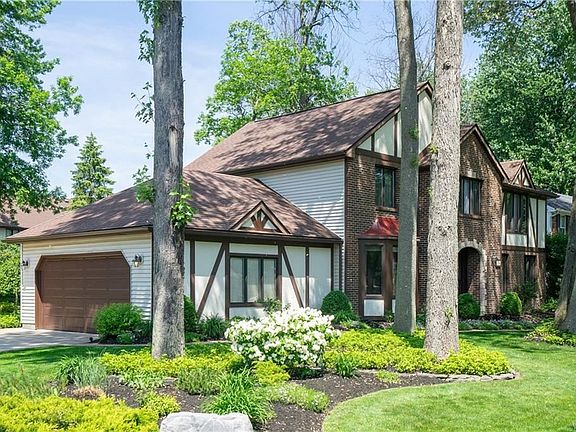 2nd image of 274 Randwood Dr