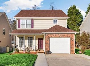 6827 Brachnell View Dr, Charlotte, NC 28269