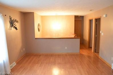 4th image of 315 Haven Ave