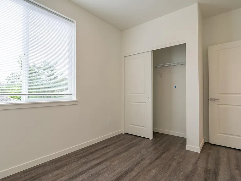 2630 NE Dekum St #4 — Photo 14
