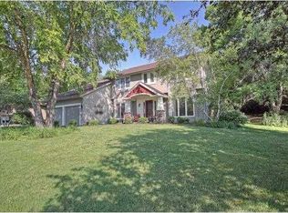 13518 Kerry Ln, Eden Prairie, MN 55346