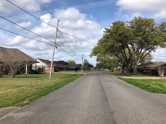 5th image of 1409 Park Dr