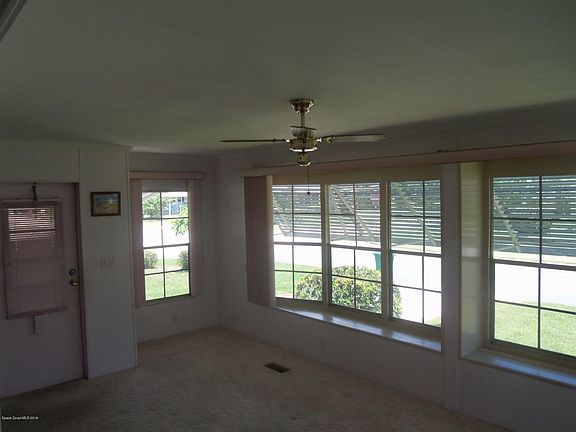 4th image of 443 Sea Gull Dr