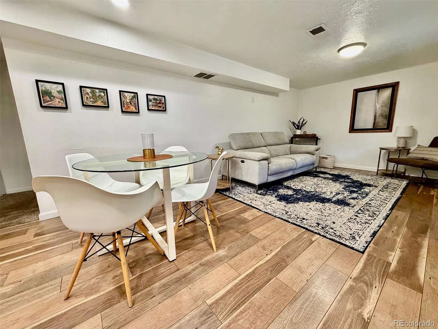 2 bed, 1.0 bath, 1200 sqft, $2,200 — Photo 4