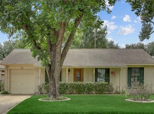 1810 Locksford St, Houston, TX 77008