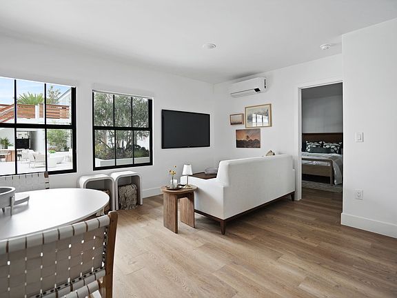 2nd image of 24452 Del Prado #1B-1Ba-442Sqft