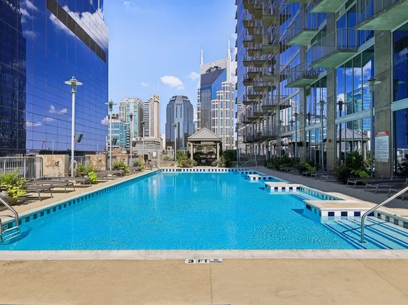 301 Demonbreun St Unit 906, Nashville, TN 37201