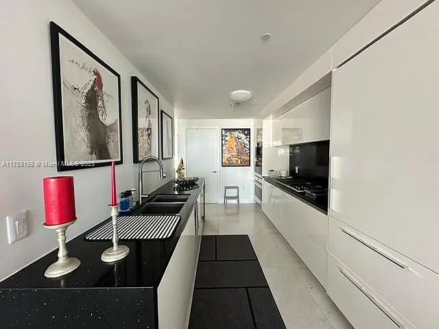 1 Collins Ave #602 — Photo 10