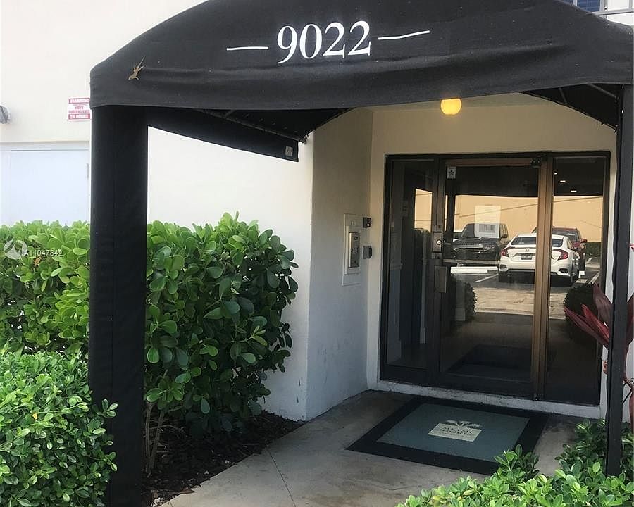 1st image of 9022 NE 8th Ave APT 1R