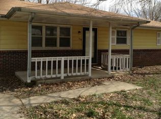 124 S Allen Ave, Republic, MO 65738
