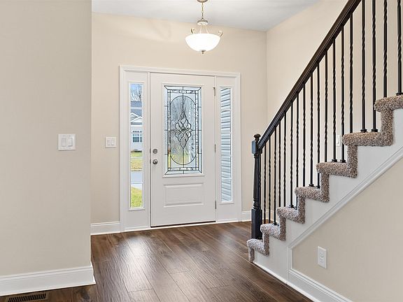 4th image of 115 Sycamore Hill Dr