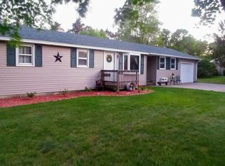 8430 Cedar Ln, Wisconsin Rapids, WI 54494