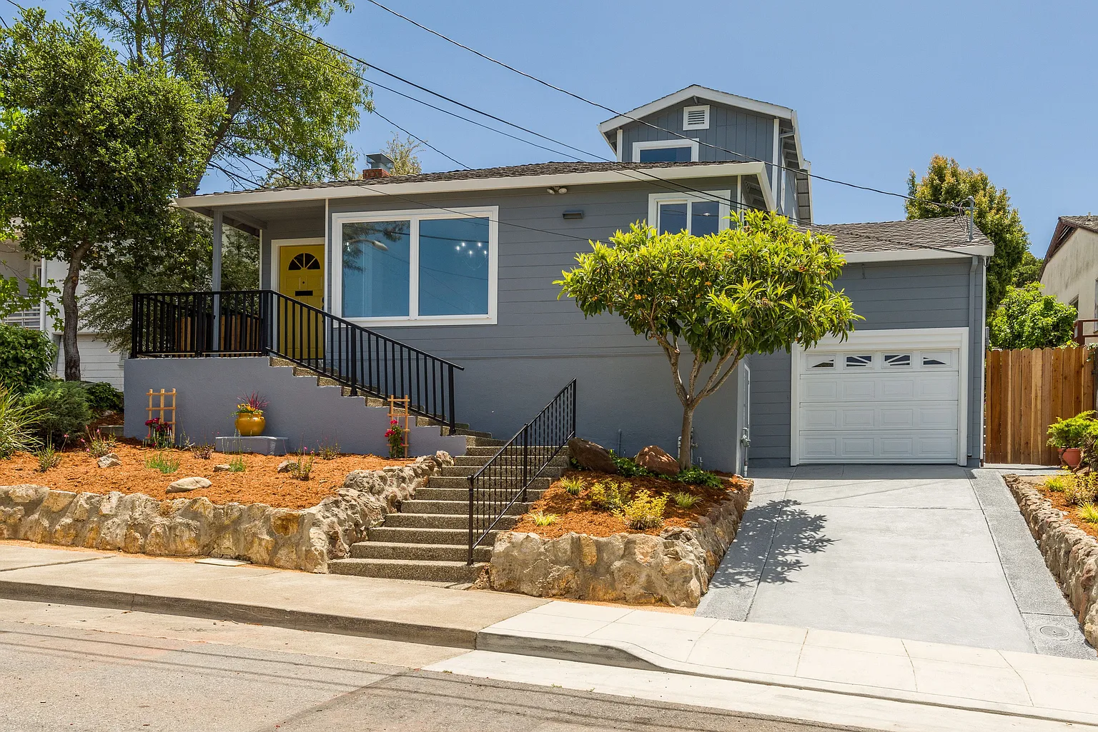 289 W 39th Ave photo 1