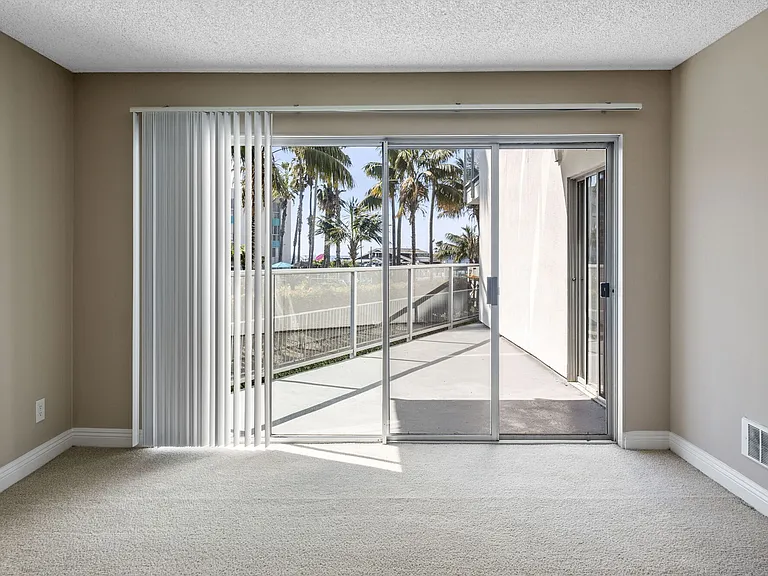 Ocean Club — Photo 27