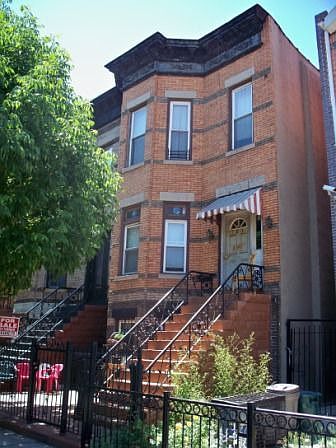 2nd image of 8726 Jamaica Ave