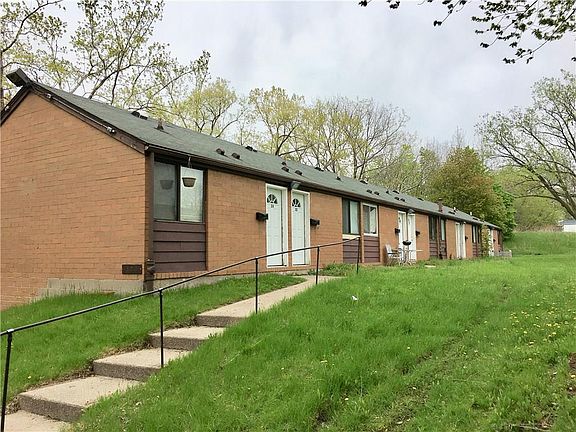 2nd image of 300 Bremen St