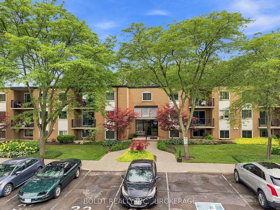 1st image of 6 Westlake Ln #110