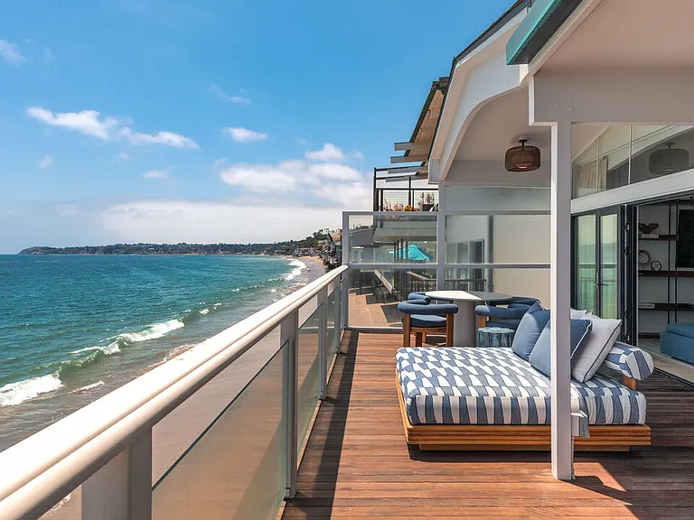 27044 Malibu Cove Colony Dr — Photo 2