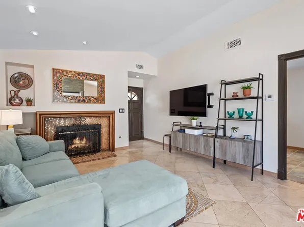 5610 Las Virgenes Rd Unit 43, Calabasas, CA 91302