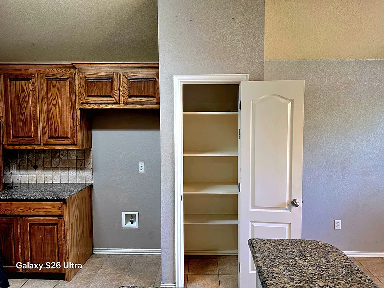 905 Ambling Way Ct — Photo 9