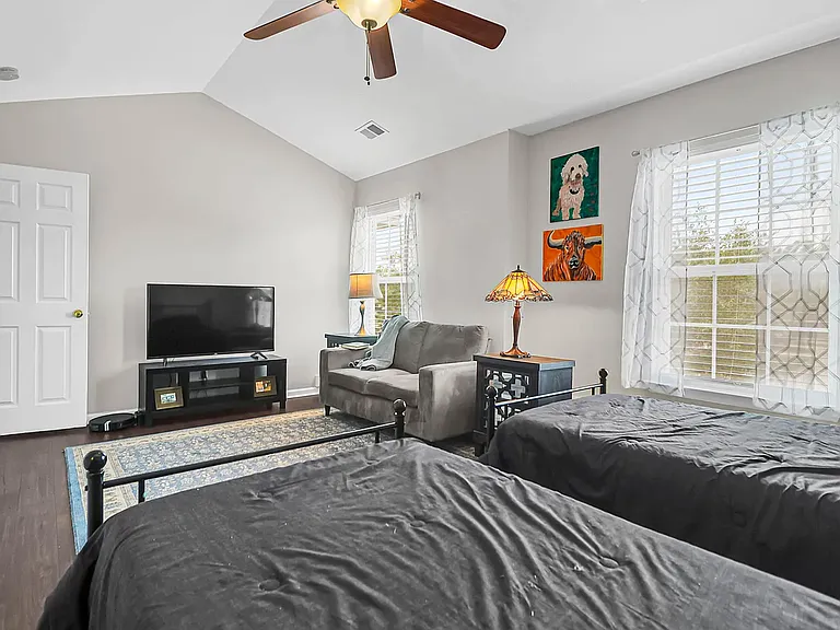 1002 Poplar Grove Pl — Photo 12