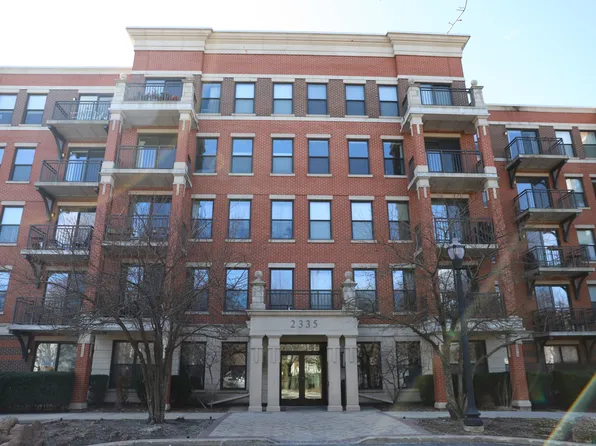 (undisclosed Address), Chicago, IL 60618