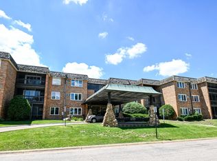 3200 Virginia Ave S APT 304, Saint Louis Park, MN 55426