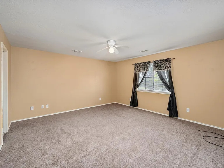 3702 Bent Springs Ln — Photo 9