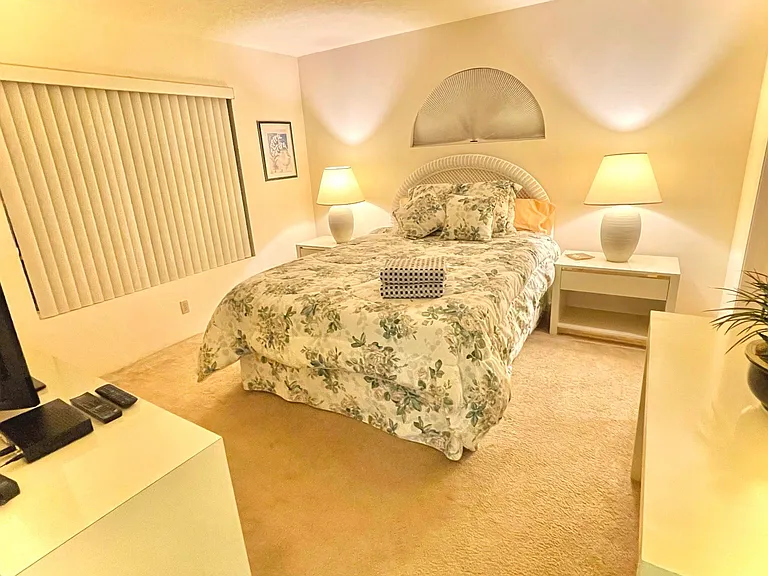 365 Desert Falls Dr E — Photo 23