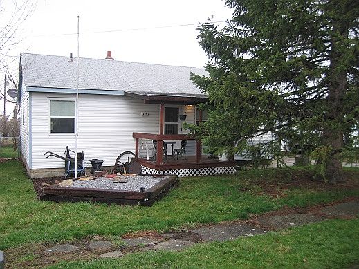1st image of 405 E North 4th St