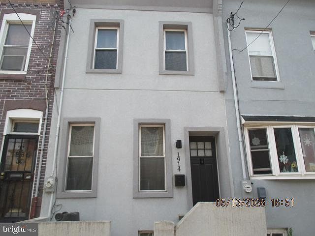 1st image of 1914 Mountain St