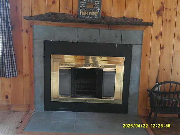 5th image of 33 Pine Rd