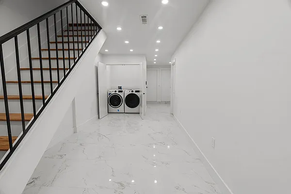 Rented by Corcoran | media 24