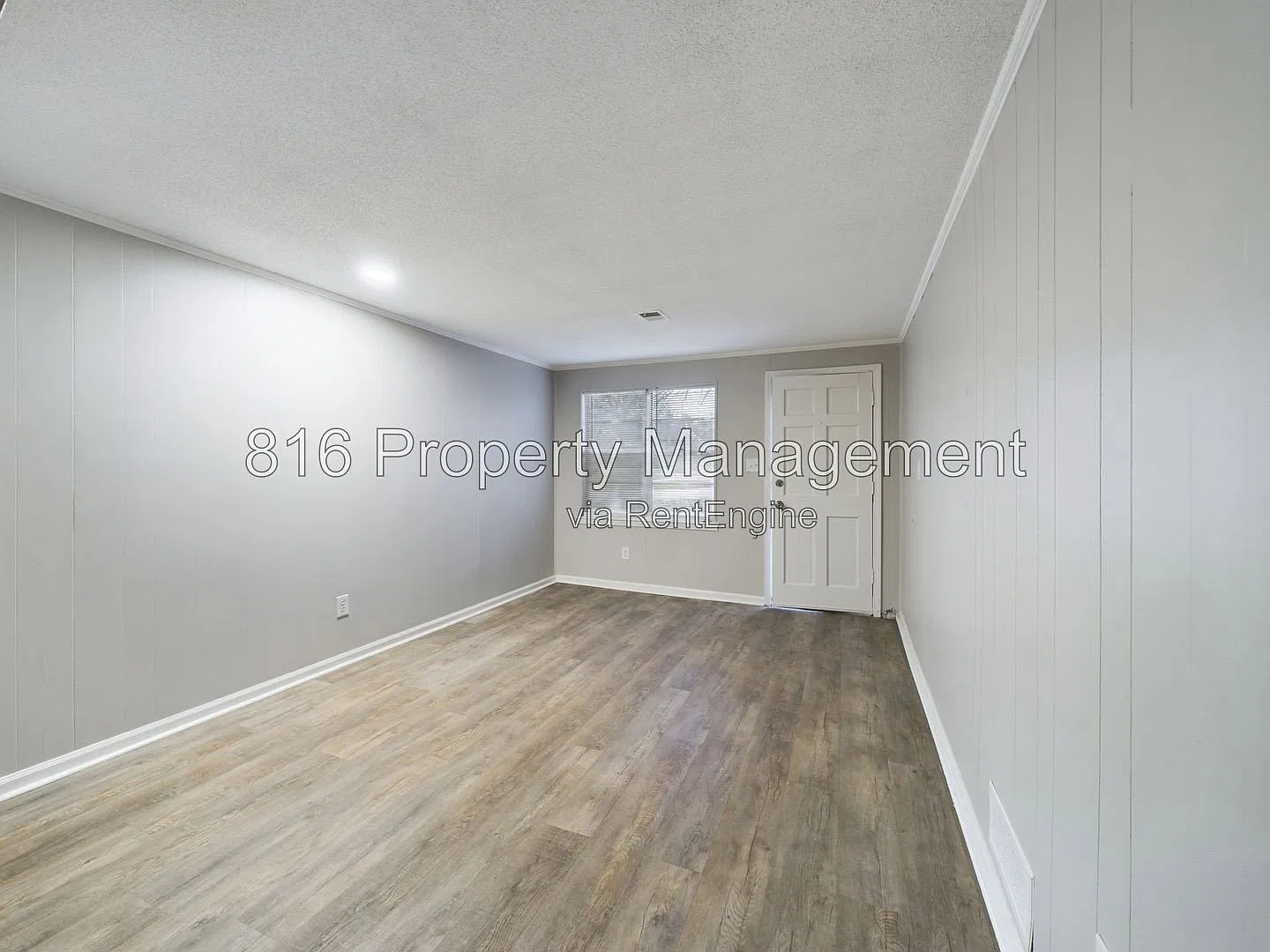 3 bed, 1.5 bath, 1400 sqft, $1,450 — Photo 2