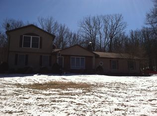 2793 Jacks Hollow Rd, South Williamsport, PA 17702