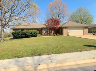 2503 Russell Ln, Mountain Home, AR 72653