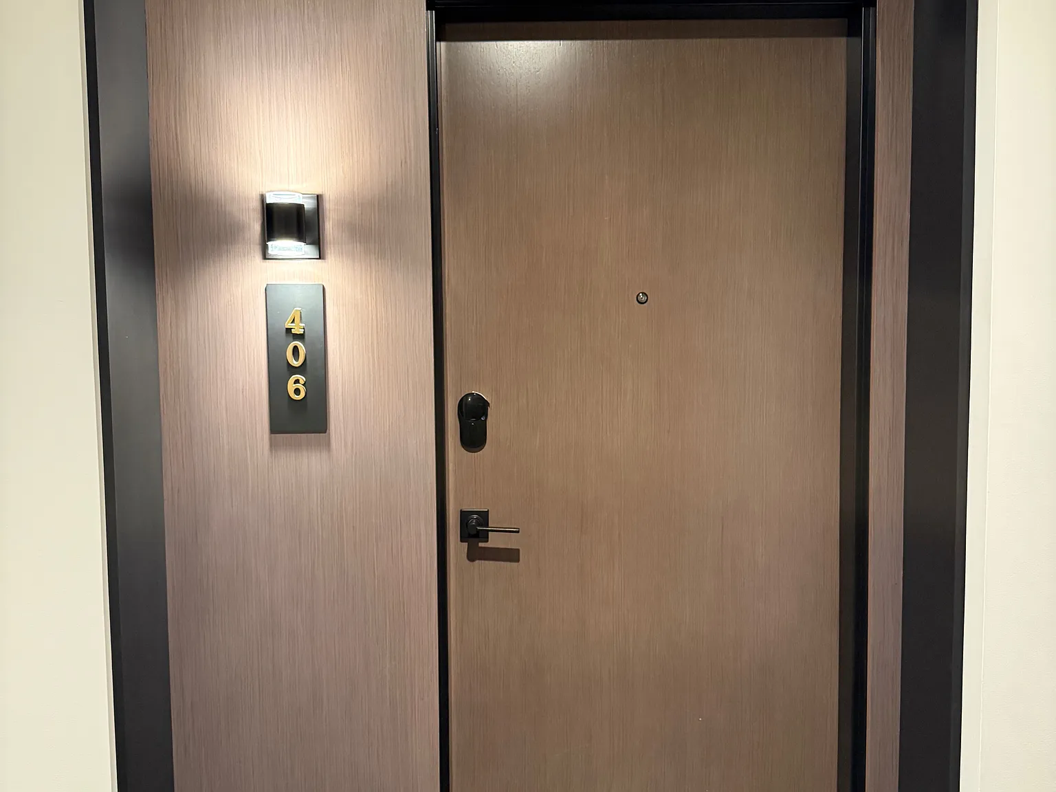1 bed, 1301 sqft, $3,800 — Photo 1