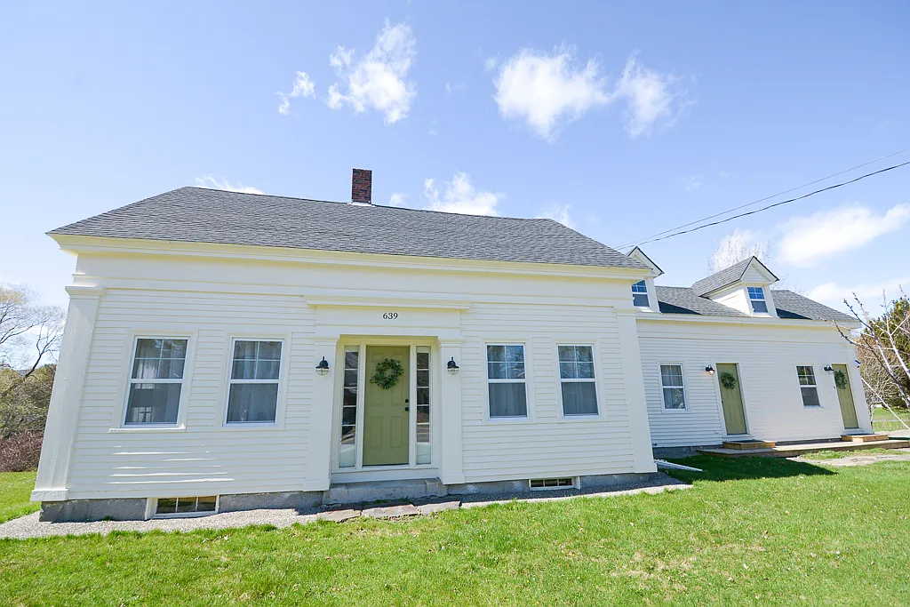 639 West St — Photo 1