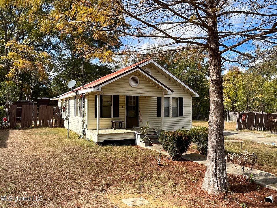 1st image of 222 Avalon Ave